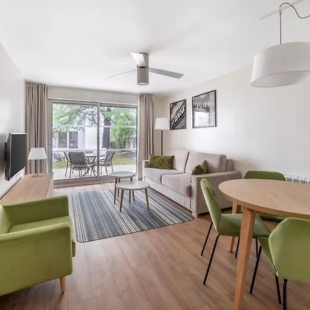 Royal Regency Paris 3*