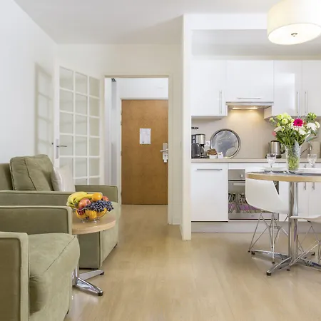 Royal Regency Paris 3*
