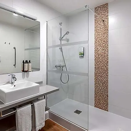 Royal Regency Paris Vincennes