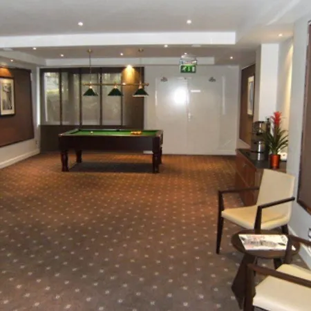 Hotel Royal Regency Paris 3*